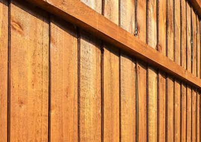 Create a Barrier That Repels Water with Fence Waterproofing!