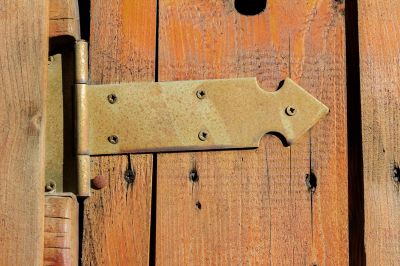 Improve the Function of Your Gate with a Gate Hinge Replacement!
