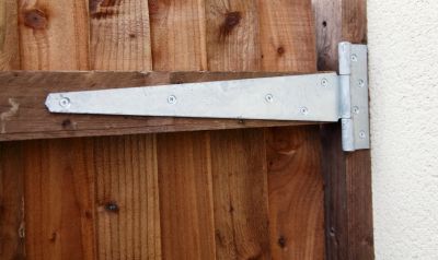 Make Sure the Gate Can Open and Close Safely!