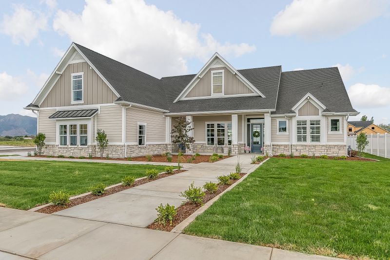 Get Professional Loose Siding Repair Service To Maintain Structural Integrity!