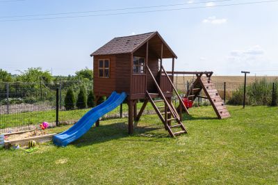 Reduce the Risk of Injury with Outdoor Play Equipment Installation!